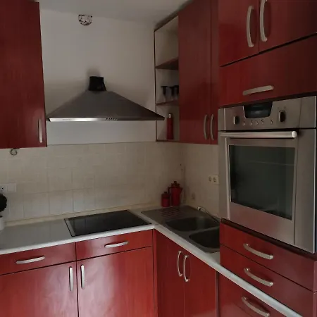 Diana Rooms&apartment *